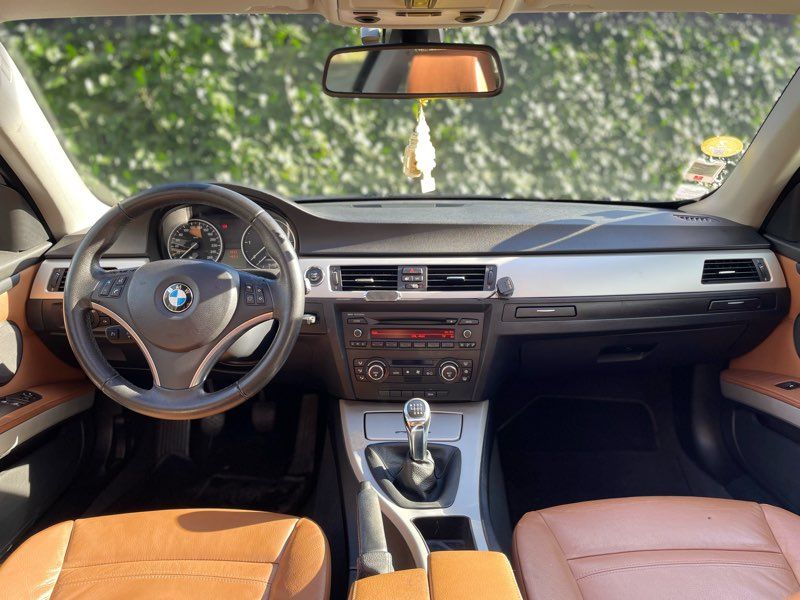 Magnifique BMW 320D Coupé Toit Ouvrant Très Propre CT OK GARANTIE ...