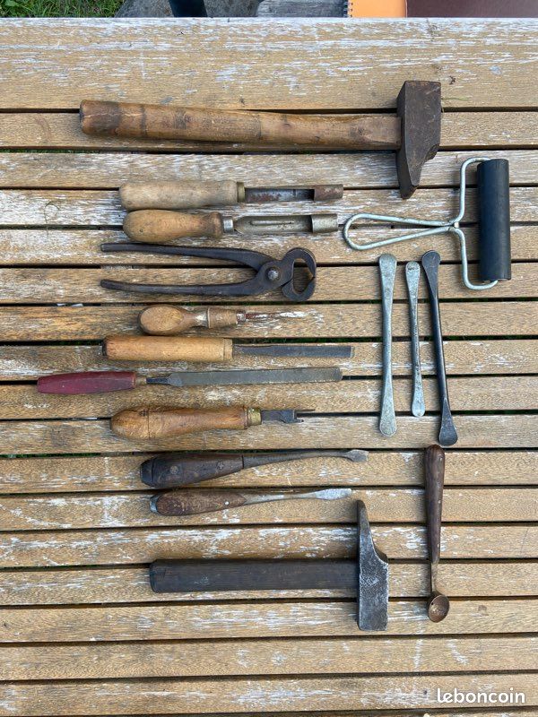 Lot d’outils (image 1)