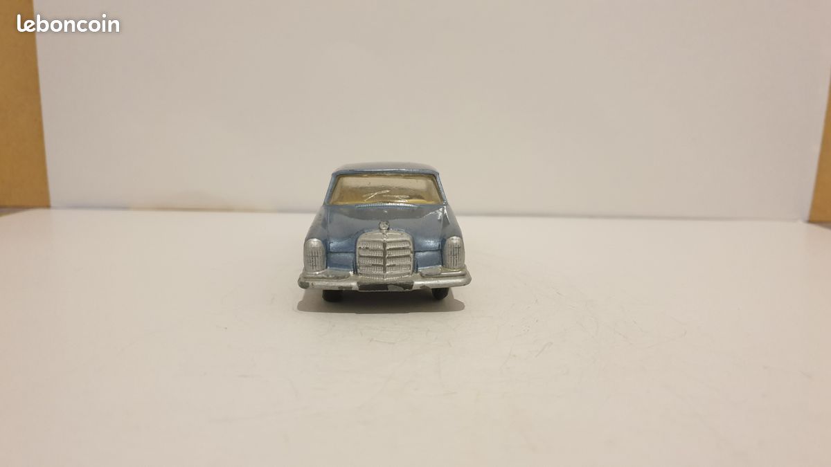 Dinky Toys Mercedes-Benz 300 SE – Made in France – Vintage années 60 - Collection