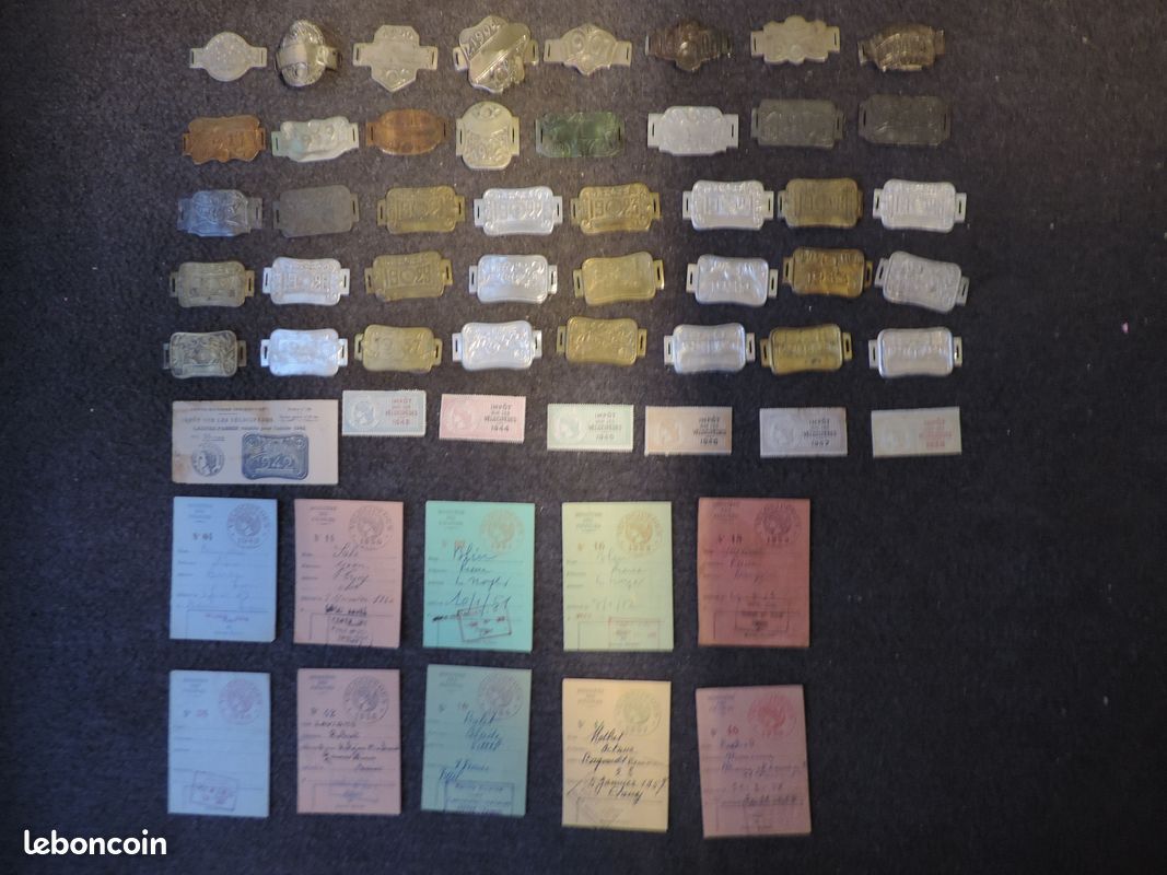 Lot De 10 Anciennes Plaques De Taxe Fiscale Pour Vélo - Vélocipède, Années 30, Made In France