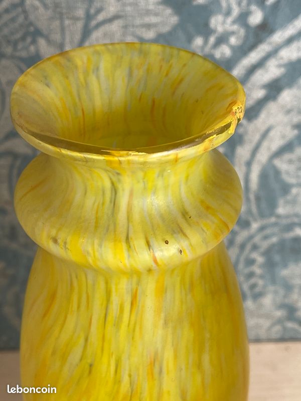 Vase Verre Moucheté - 126 en vente sur