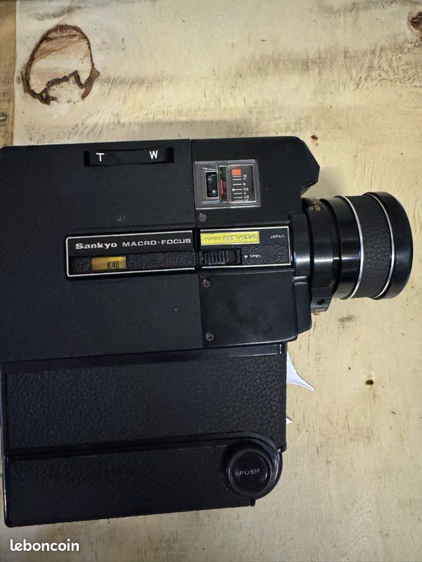 Caméra Super Sankyo MF-404 avec mallette et accessoires