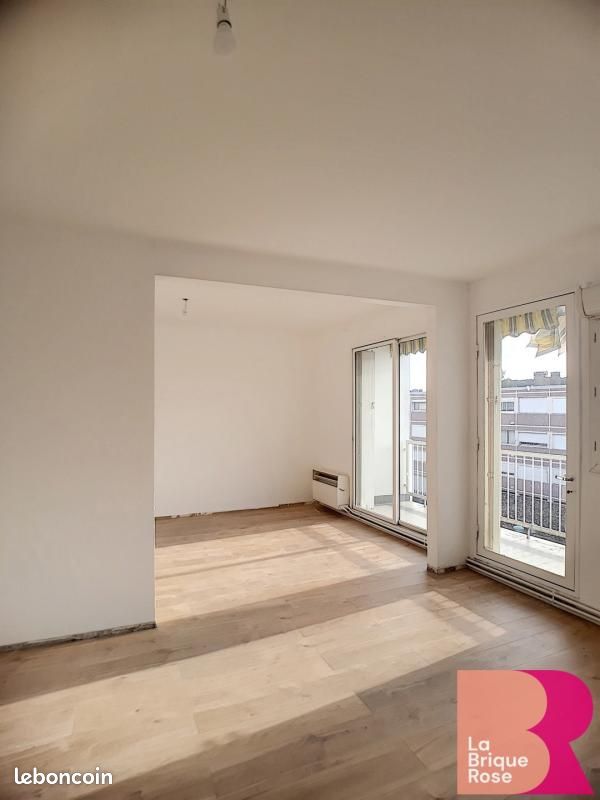 Appartement 3 pièces 77 m² · à Toulouse · 77 m² · 772 €