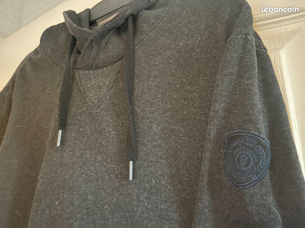Pull IKKS à capuche taille L (image 2)