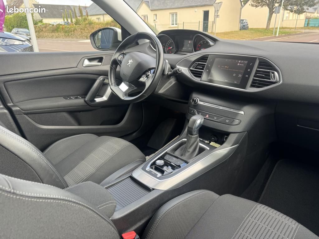 Peugeot 308 1.5 BLUEHDI 130 EAT8 ALLURE BUSINESS (image 8)