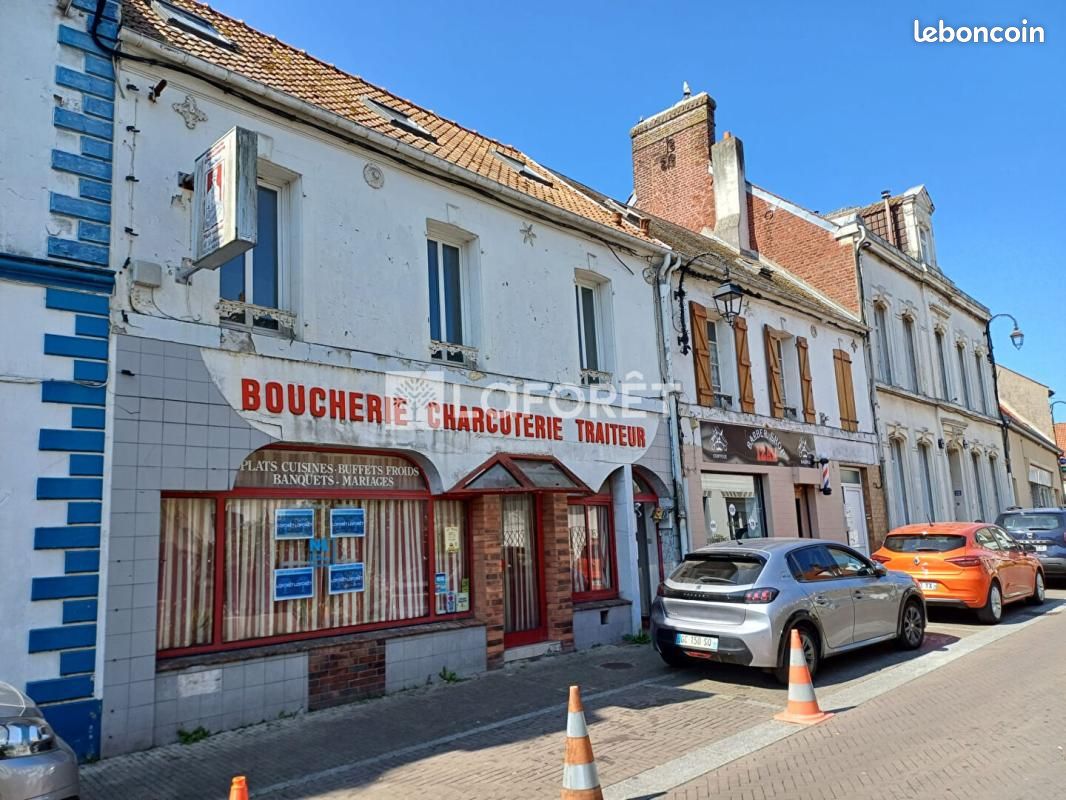 Immeuble 242 m² · à Étaples · 242 m² · 199 000 €
