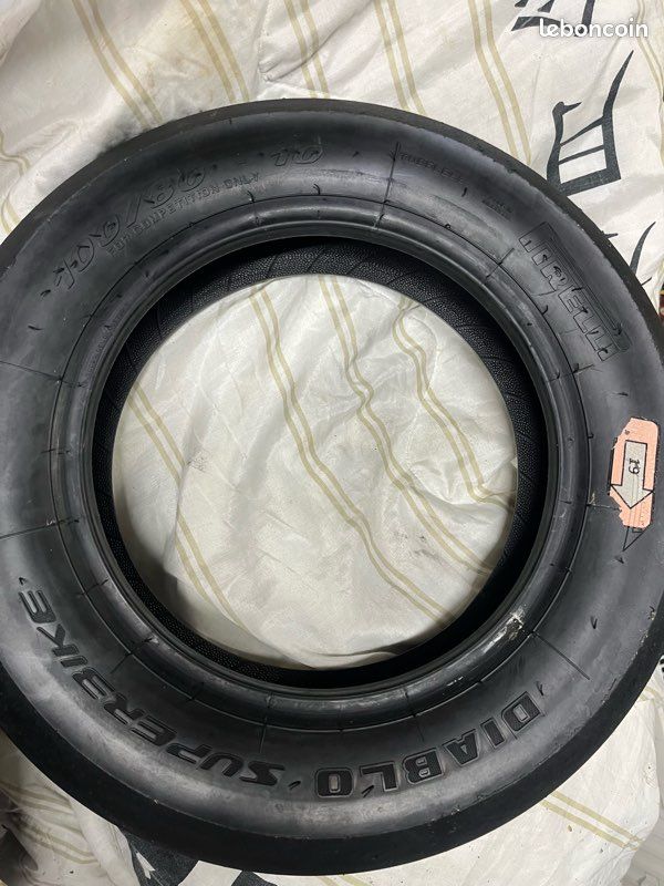 Pneus pirelli superbike 10p (image 1)