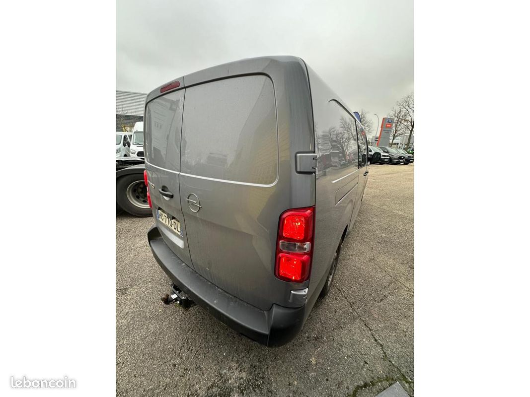 OPEL VIVARO XL 2.0 BlueHDi - 145 - BV EAT8 S&S (image 16)