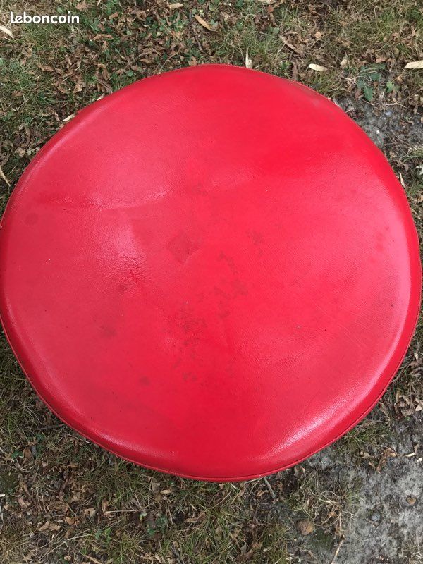 Pouf rouge (image 2)