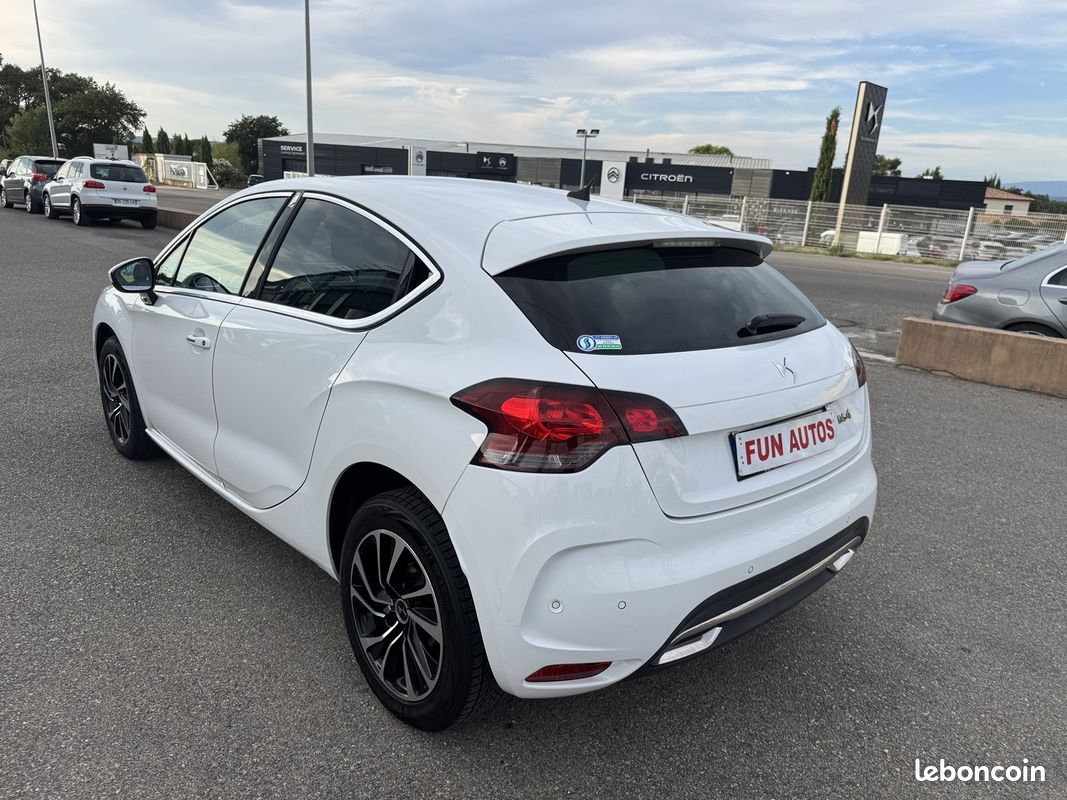 Citroen DS4 1.6 BLUEHDI 120CH SO CHIC S&S (image 6)