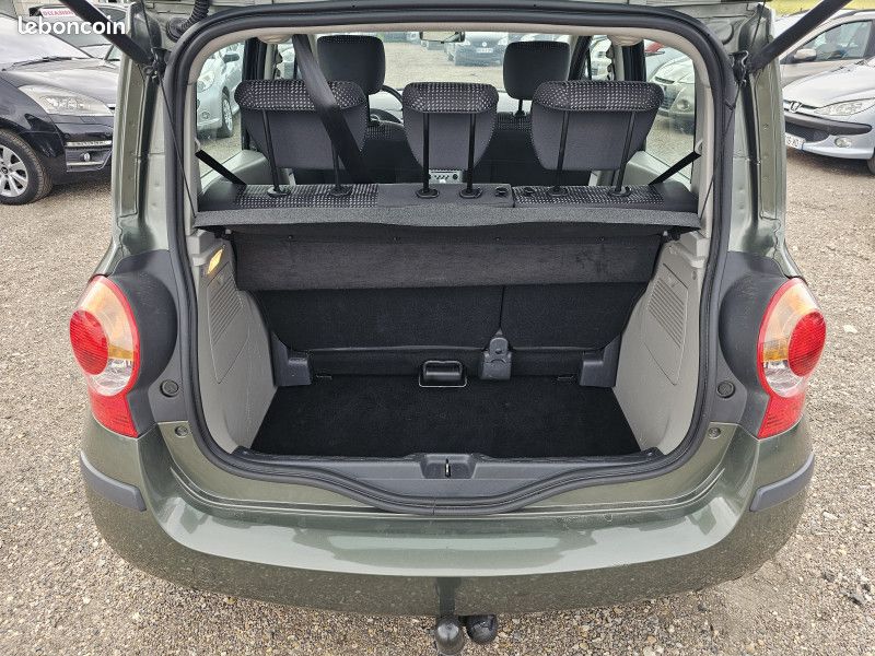 Renault MODUS 1.6 16V 110CH CONFORT PACK CLIM DYNAMIQUE (image 11)