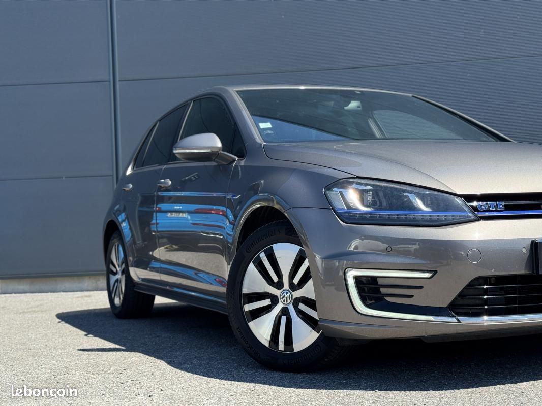 Volkswagen Golf GTE TSI HYBRID 204 CH SUIVI COMPLET VOLKSWAGEN
