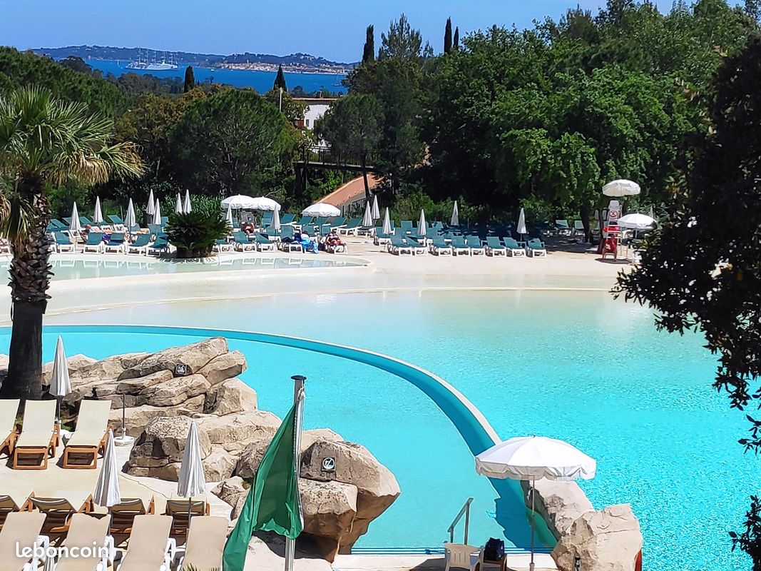 Dispo du 29/08 au 5/09 3 pièces RDJ Vue Mer Clim 50 M Parc aquatique Les Restanques (image 18)