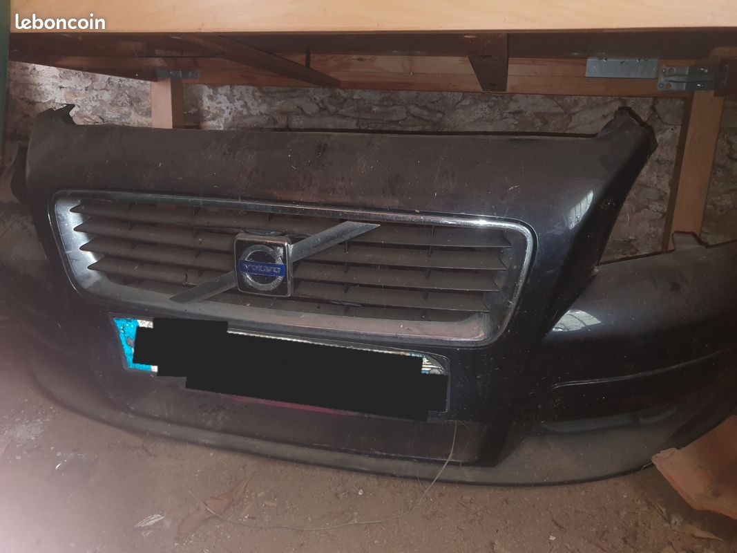 Pare-choc avant Volvo C30 2.0 (image 1)