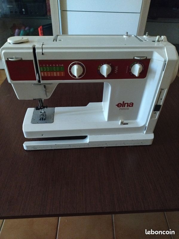 Machine à coudre elna pour pieces (image 1)
