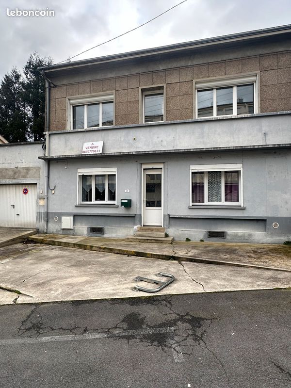 Immeuble 4 pièces 110 m² · à Revin · 110 m² · 133 000 €