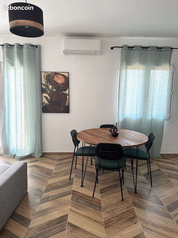 Appartement 1 pièce 28 m² · à Calvi · 28 m² · 550 €
