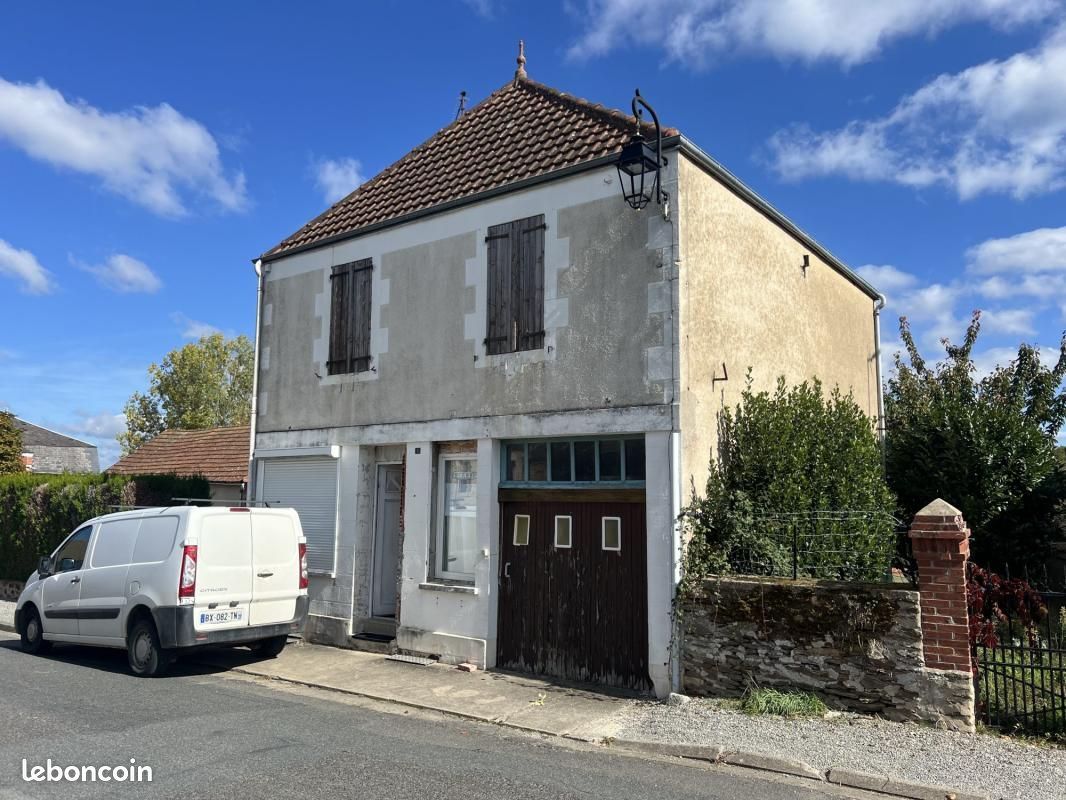 Maison 5 pièces 123 m² · à Saint-Saturnin · 123 m² · 59 675 €