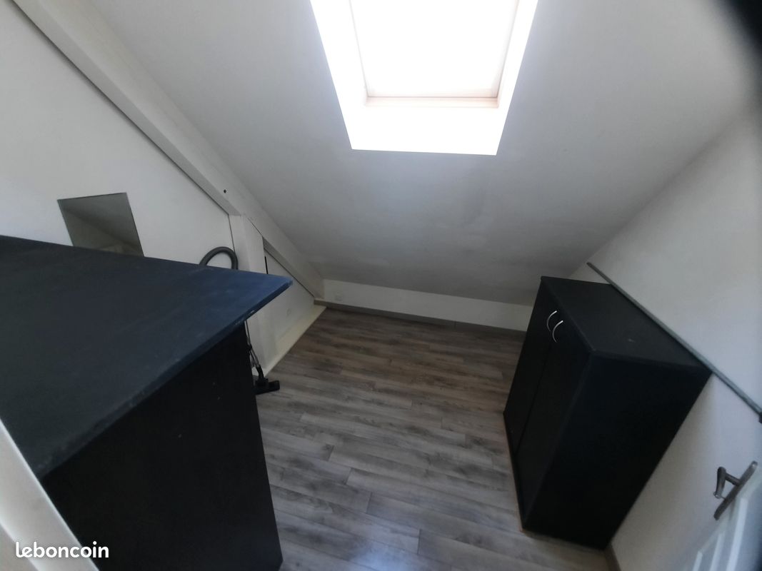 Appartement a louer macon - 4 pièce(s) - 100 m2 - Surfyn