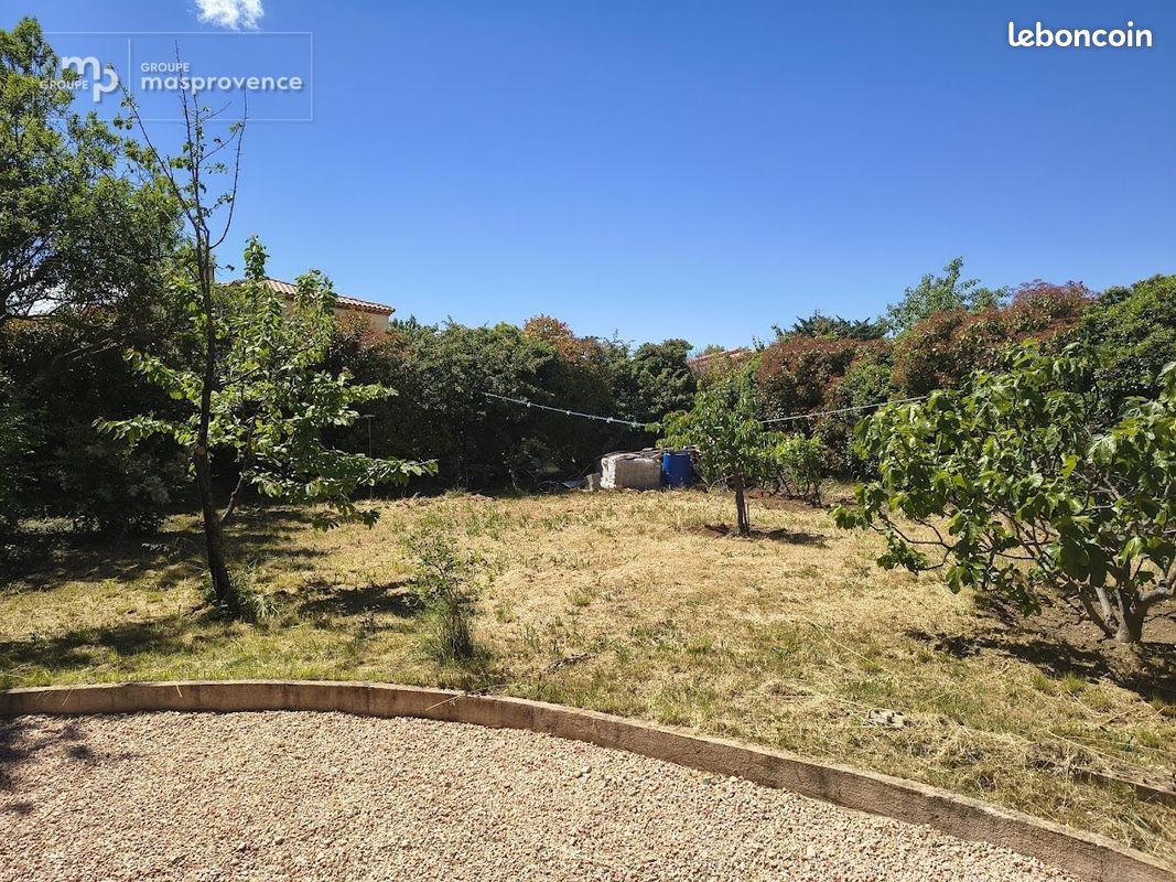 Terrain 551 m² · à Septèmes-les-Vallons · 240 000 €