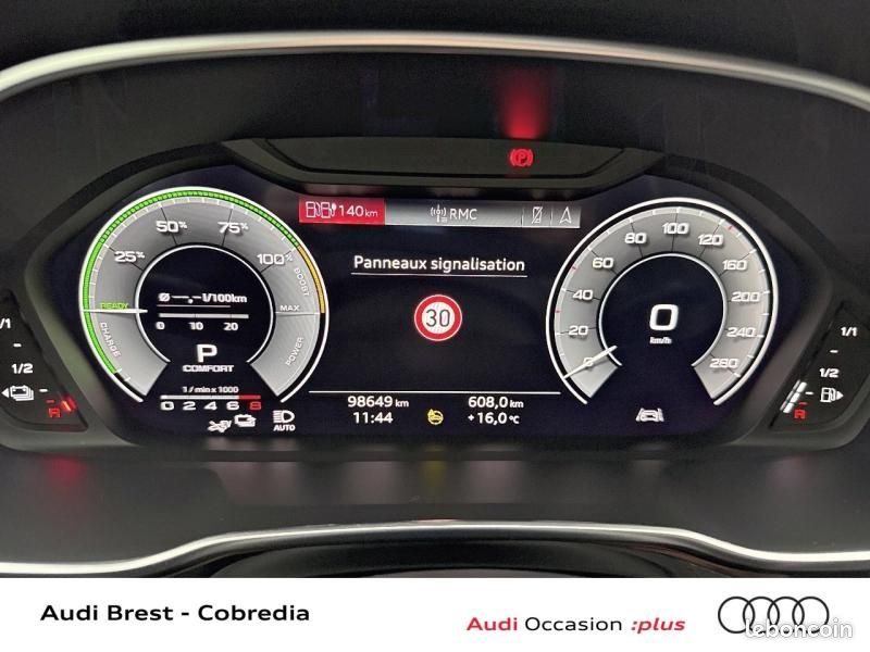Audi Q3 45 TFSI e 245ch S line S tronic 6 (image 11)