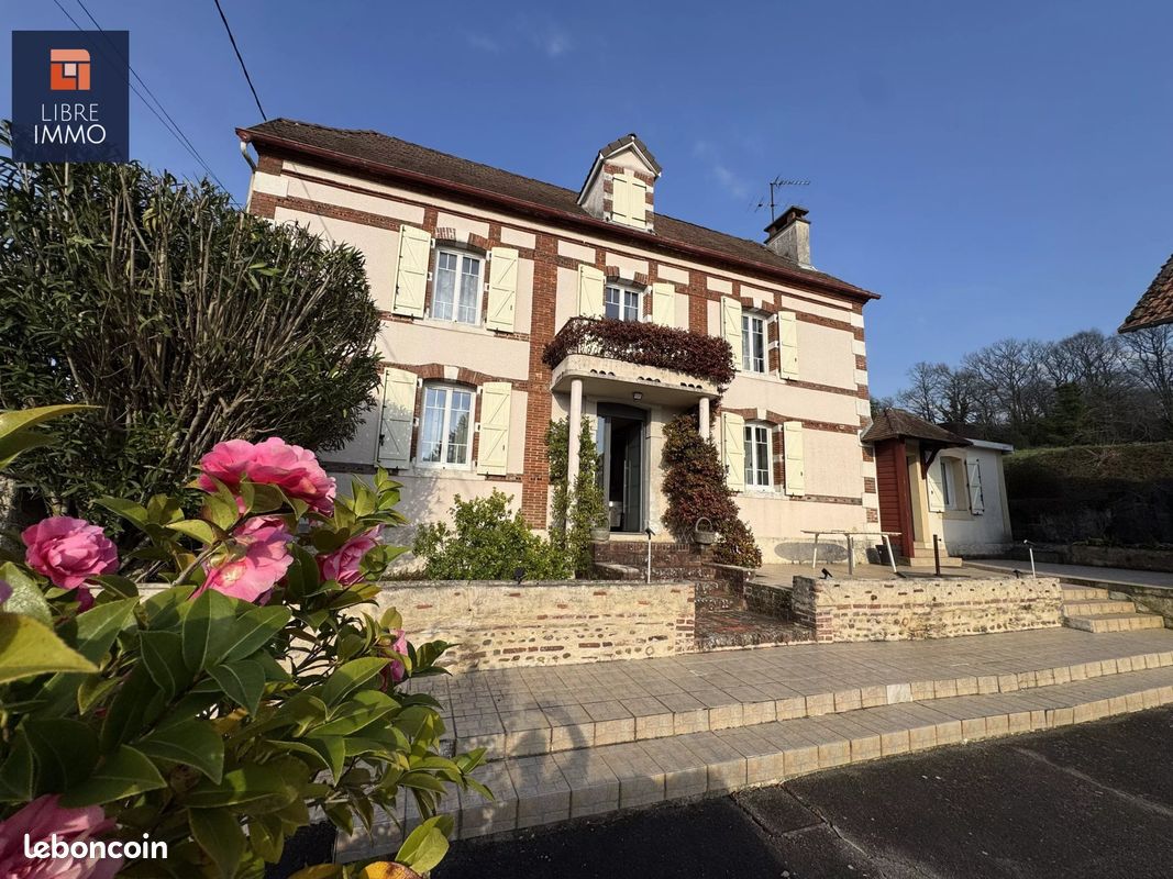 Maison 6 pièces 170 m² · à Sauvagnon · 170 m² · 368 000 €