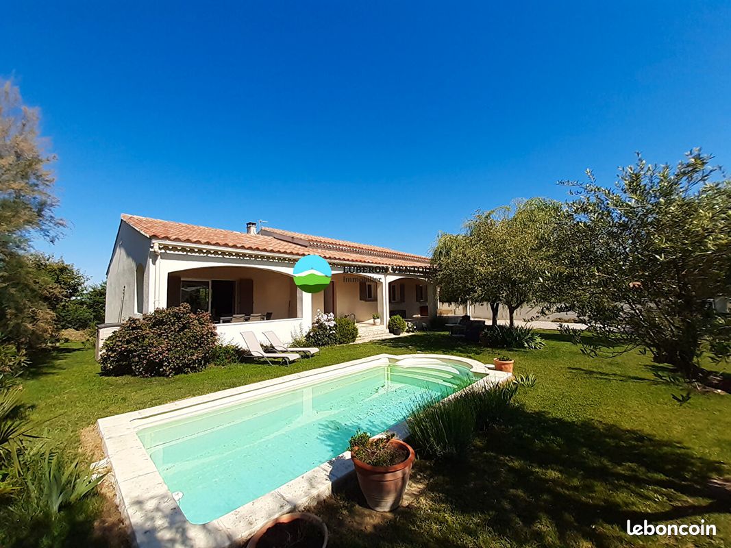 Maison 6 pièces 146 m² · à Malemort-du-Comtat · 146 m² · 440 000 €