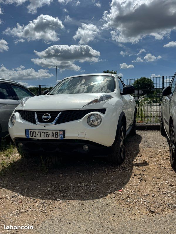 Nissan Juke 1.5 dCi 110ch PURE DRIVE confort,mise en circulation 02/2014 , 140 000km,5 cv, 5 portes ,Garantie 12 mois , (image 1)