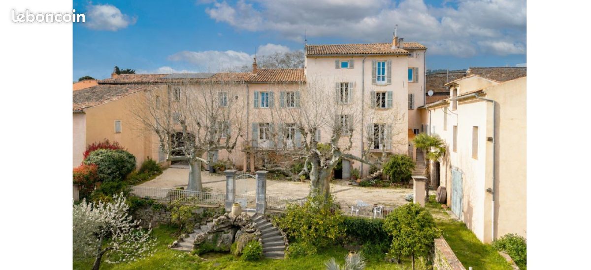 Maison 20 pièces 600 m² · à Puget-Ville · 600 m² · 890 000 €