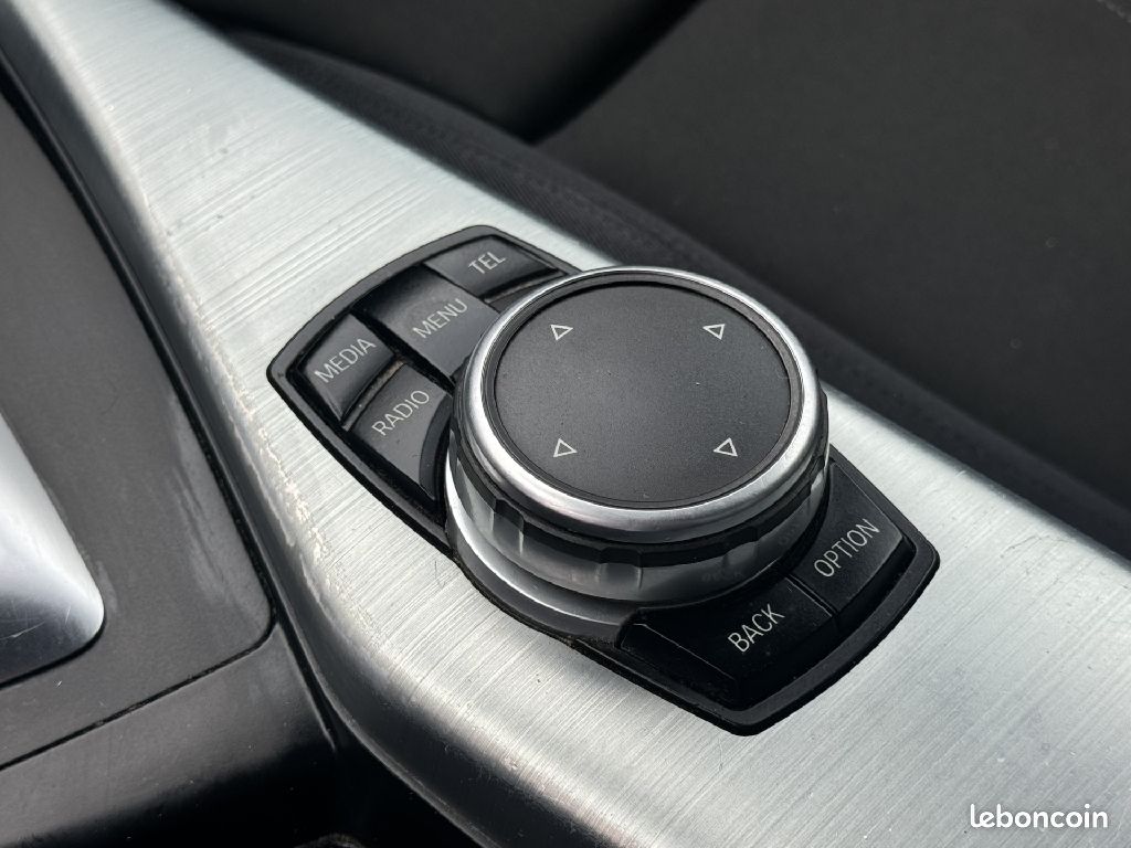 BMW Serie 2 Coupé 218d 143 ch Sport A (image 10)