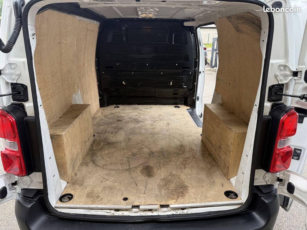 Citroen JUMPY FG M 1.5 BLUEHDI 120CH S&S/ PRIX TTC / 16 249 HT / (image 11)