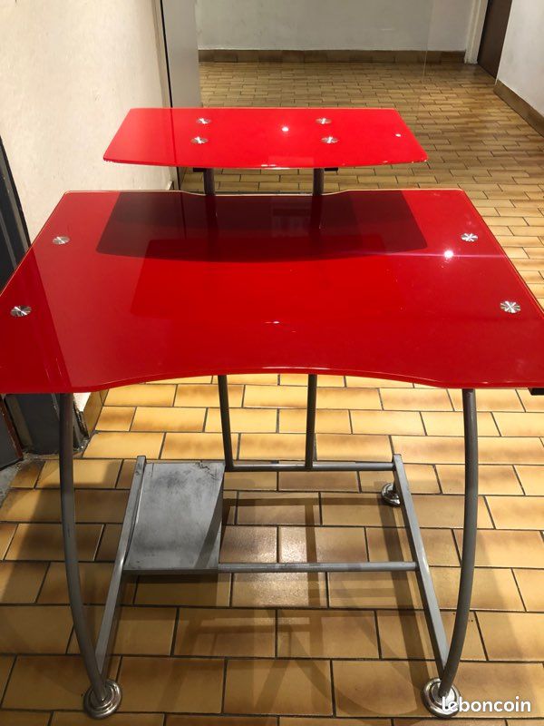 Table de bureau (image 1)