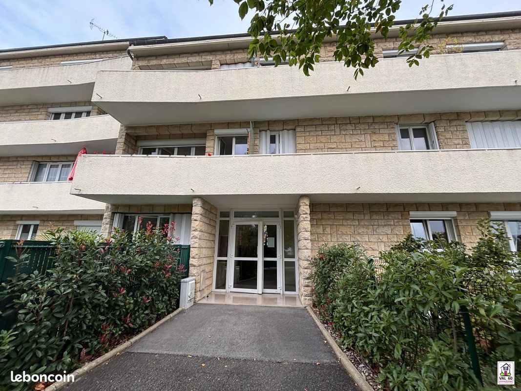 Appartement 1 pièce 24 m² · à Clermont · 24 m² · 78 000 €