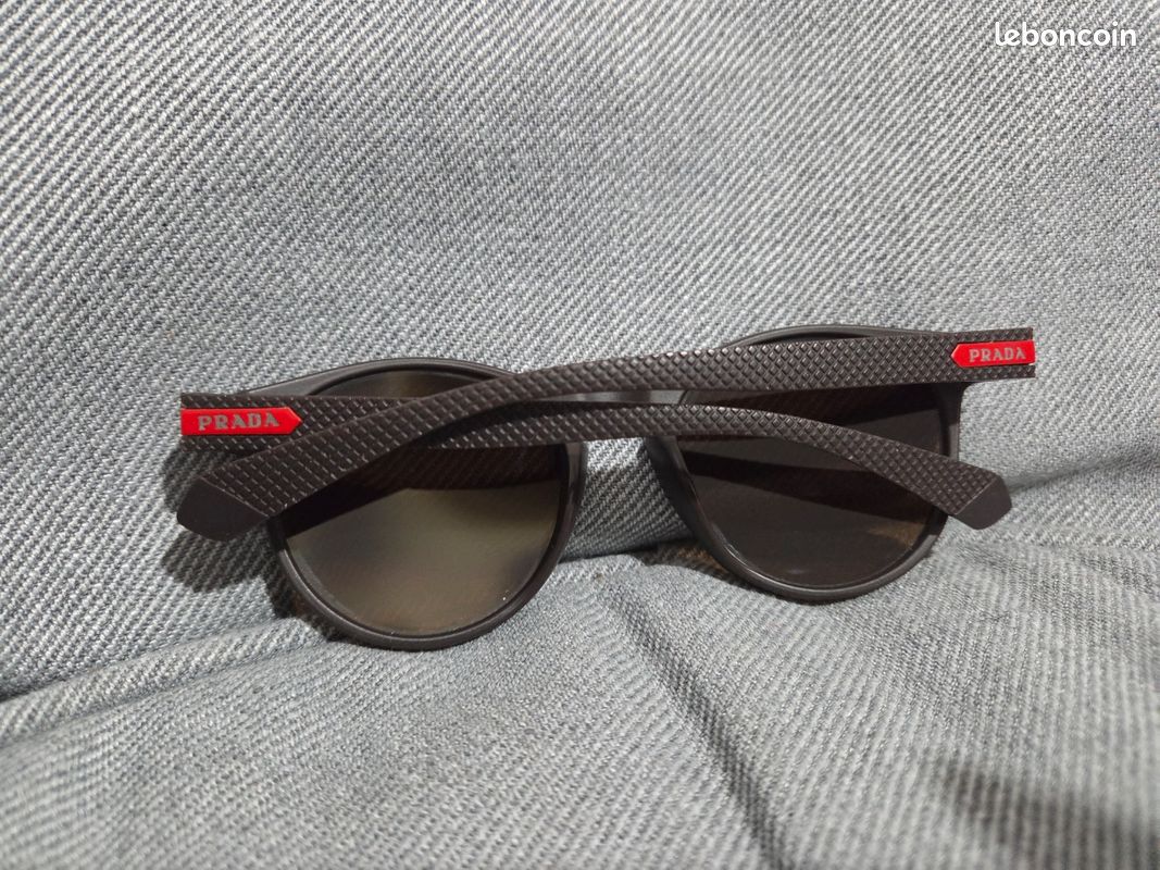 Lunettes de soleil Prada noires, verres marron , 25613 56■18-138 (image 3)
