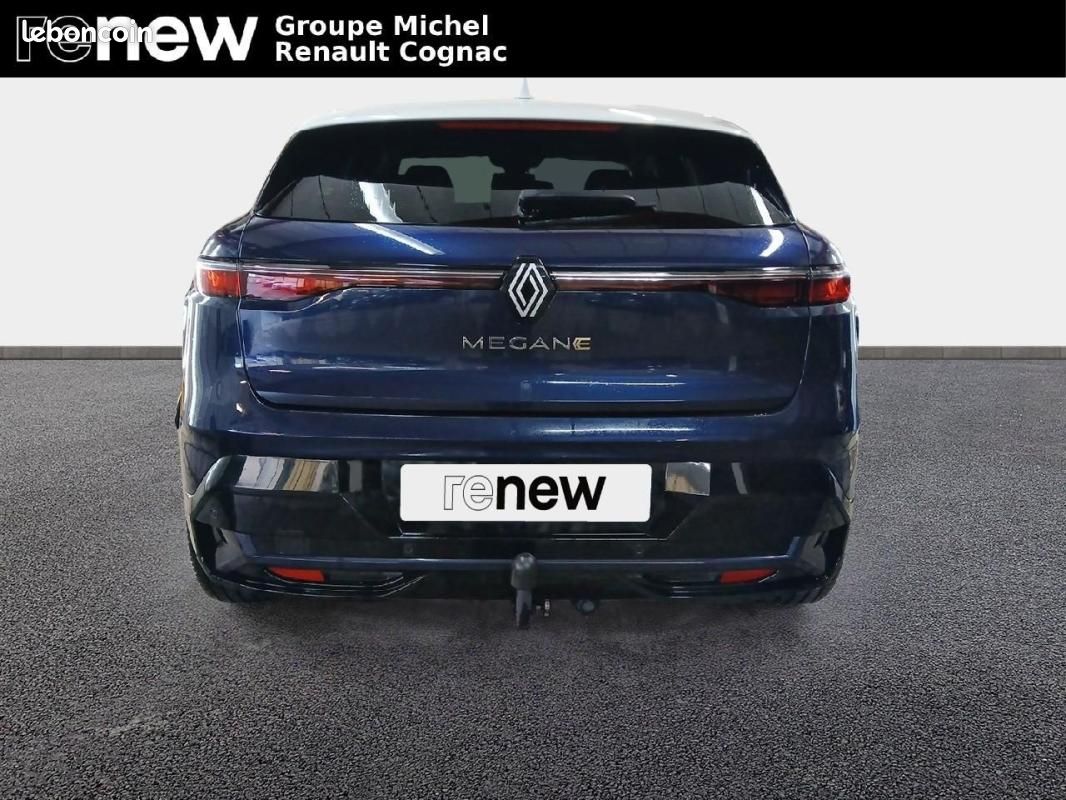 Renault Mégane E-TECH EV40 130ch standard charge Techno (image 5)