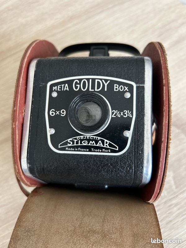 Appareil Photo Ancien Goldy 6x9 - Antiquités