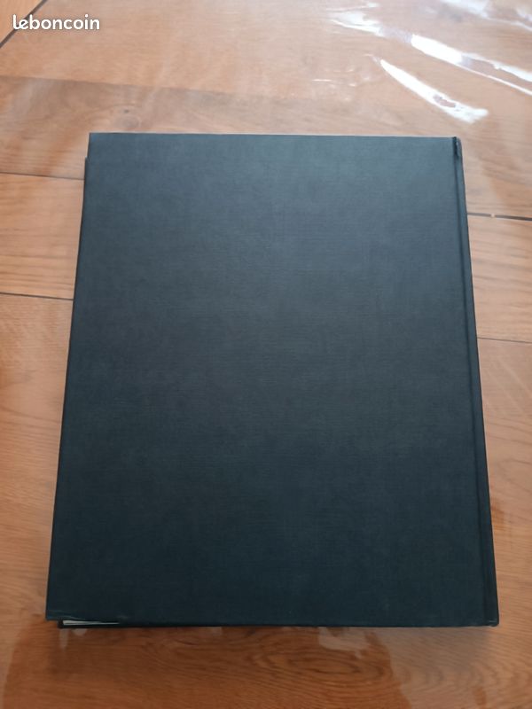 Livre LA LÉGENDE DU BRIQUET (image 16)