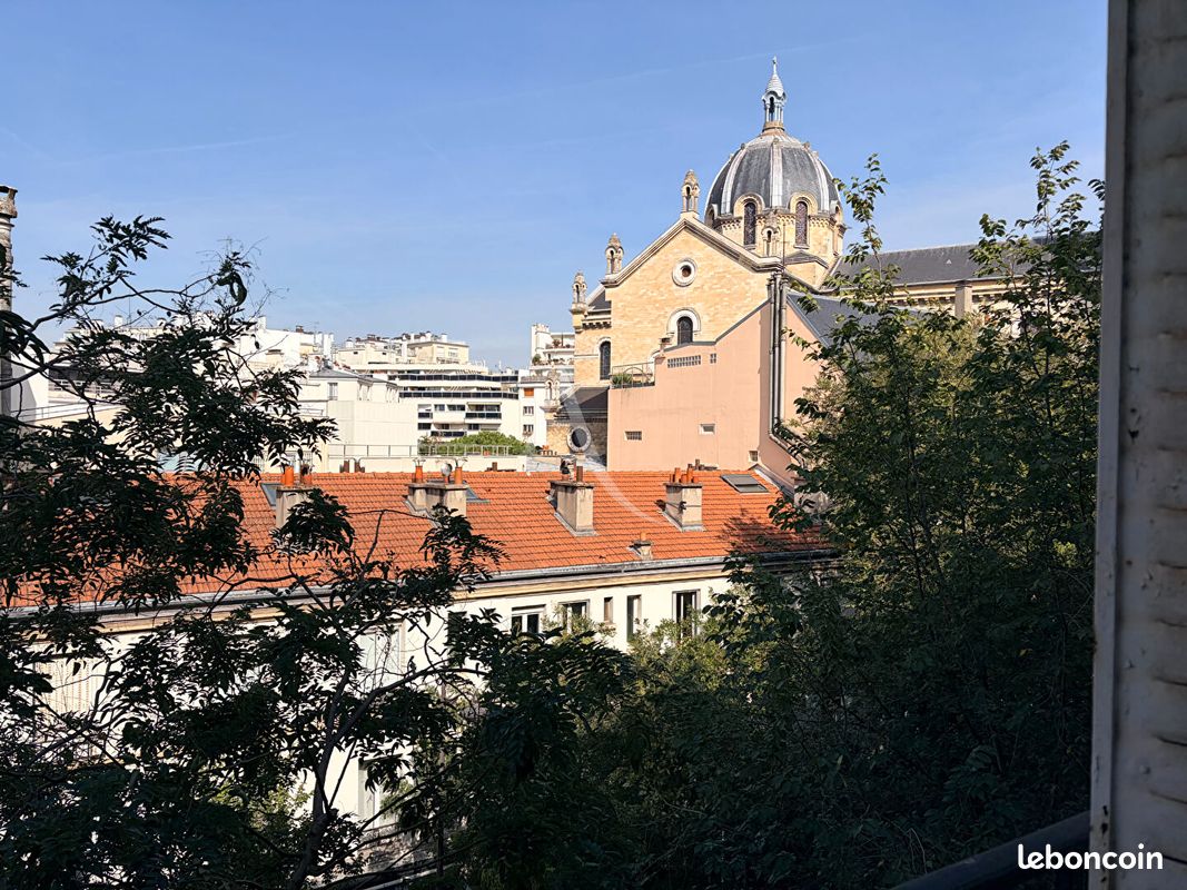 Appartement 3 pièces 82 m² · à Paris · 82 m² · 2 500 €/mois