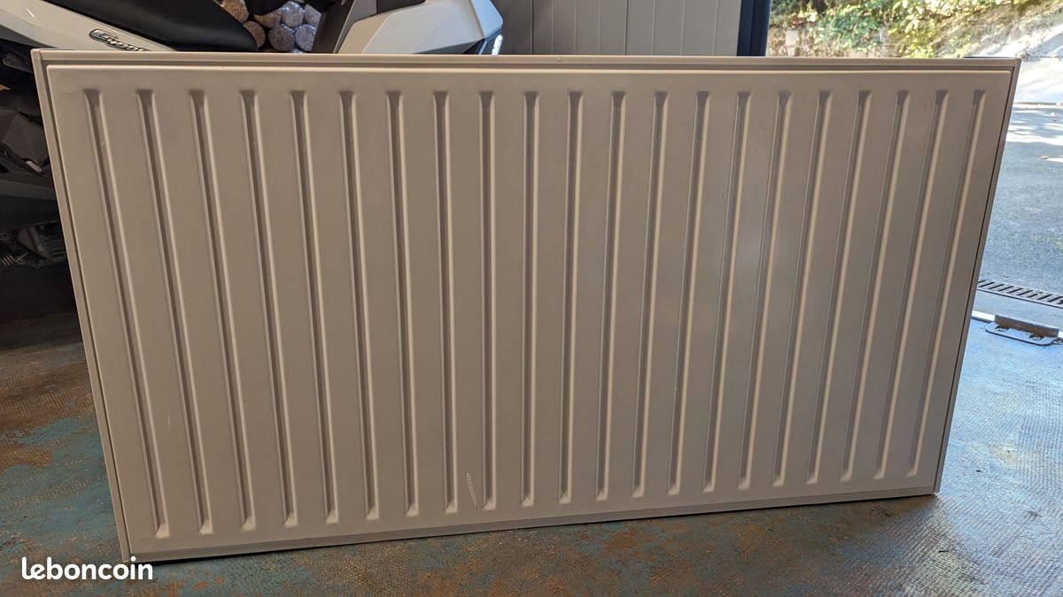 Radiateur panneau acier laqué blanc Finimetal Reggane 3000 (image 1)