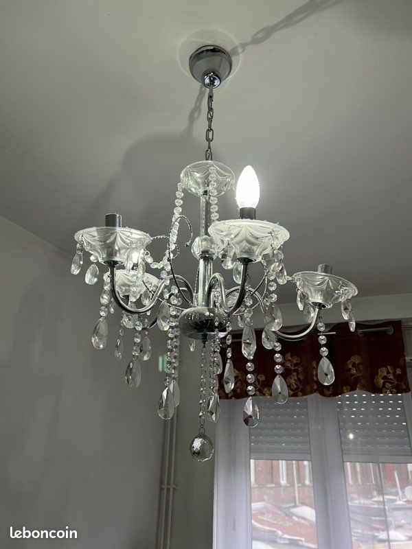 Lustre (image 2)