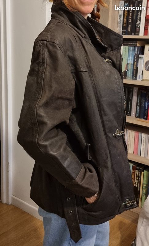 Veste en cuir - très bon état - taille 36 (image 8)