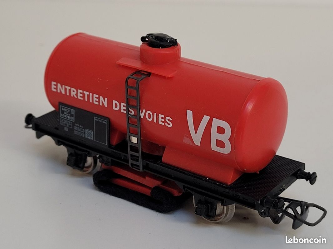 Jouef Lot 4 wagons Nettoyeur de voie Ref 6495 + 6520 + 6421 + 6581 état