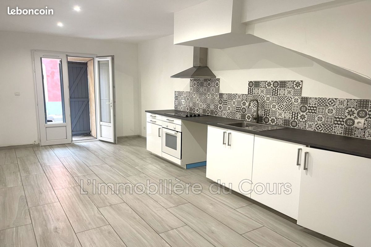 Appartement 1 pièce 41 m² · à Martigues · 41 m² · 668 €/mois