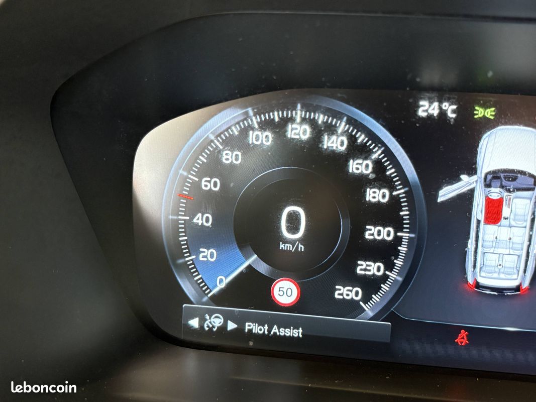 VOLVO XC90 Recharge T8 AWD 303+87 ch Geartronic 8 7pl Inscription Luxe (image 33)