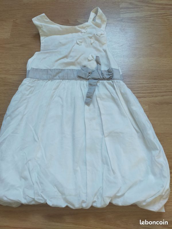Robe 24 mois (habillée) (image 1)