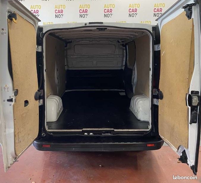 Renault Trafic 3 L2H1 2.0 BLUEDCI 130 GRAND CONFORT (image 8)