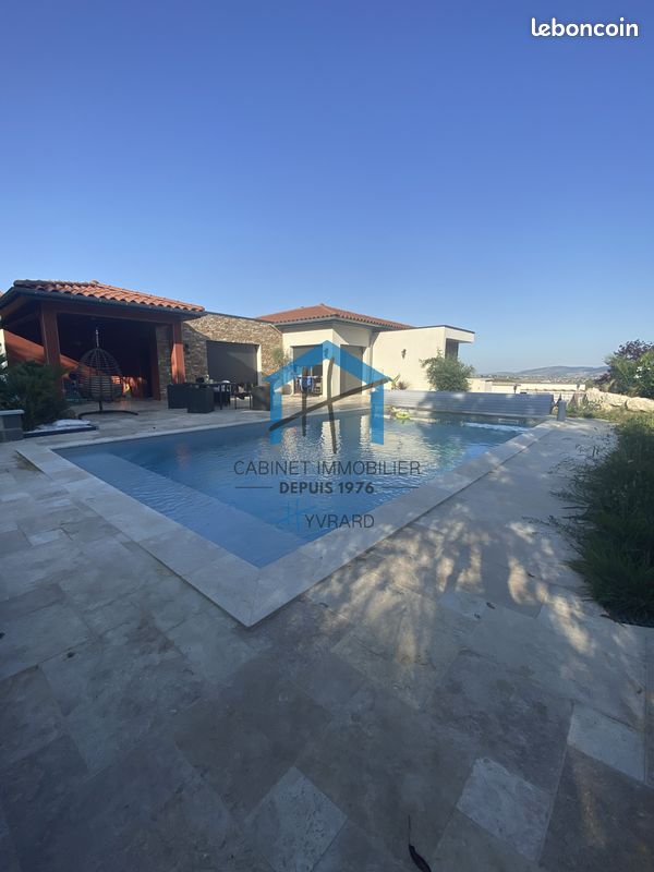 Maison 6 pièces 175 m² · à Saint-Chamond · 175 m² · 585 000 €