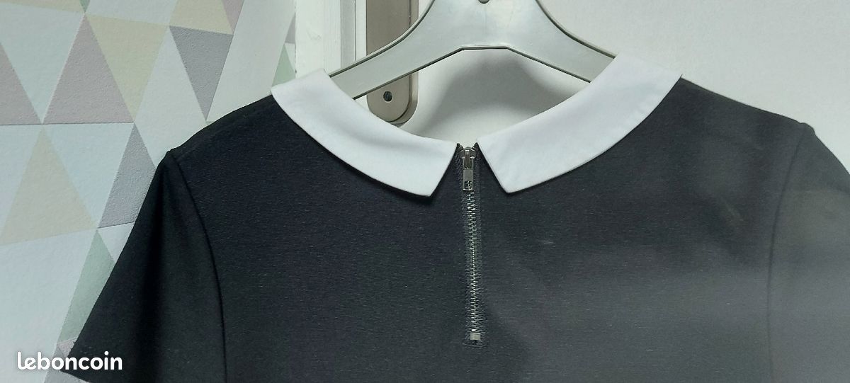 Robe Kiabi 12A noire col blanc (image 3)