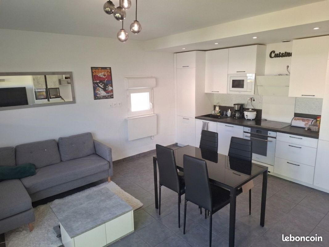 Appartement 3 pièces 64 m² · à Blagnac · 64 m² · 930 €