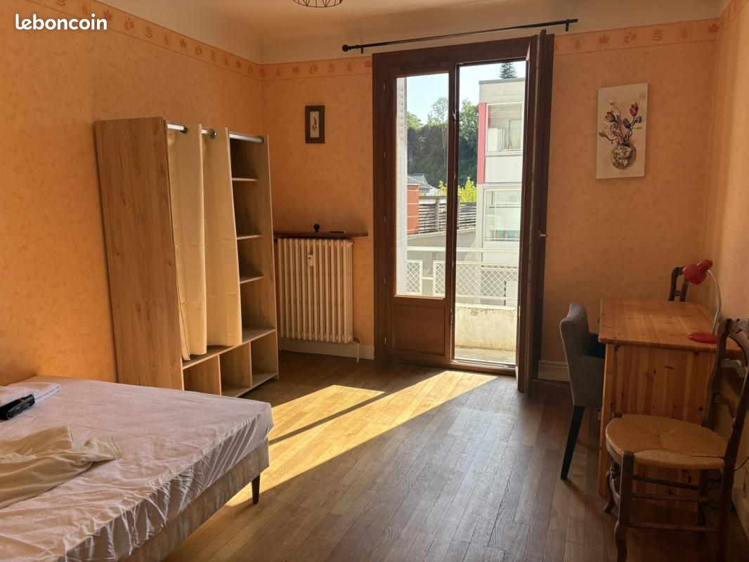 Appartement 1 pièce 14 m² · à Chambéry · 14 m² · 540 €